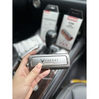 Bảng ghi số điện thoại đỗ xe ô tô YUMCHO cao cấp vân gỗ sang trọng 6 dãy số phản quang 2 màu đen,trắng
