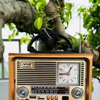 Đài Radio NS 8890BT - Loa Nghe Nhạc Bluetooth Khiêm Đài FM Cổ Điển, Đầy Đủ Chức Năng, Đồng Hồ, Âm Thanh Chất Lượng, Hỗ Trợ Thẻ Nhớ và USB Giá Siêu Rẻ