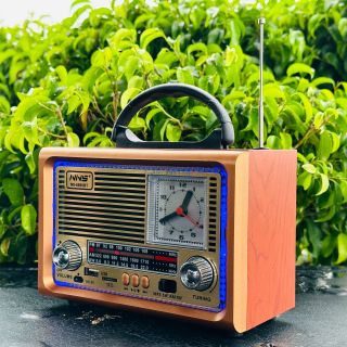 Đài Radio NS 8890BT - Loa Nghe Nhạc Bluetooth Khiêm Đài FM Cổ Điển, Đầy Đủ Chức Năng, Đồng Hồ, Âm Thanh Chất Lượng, Hỗ Trợ Thẻ Nhớ và USB Giá Siêu Rẻ
