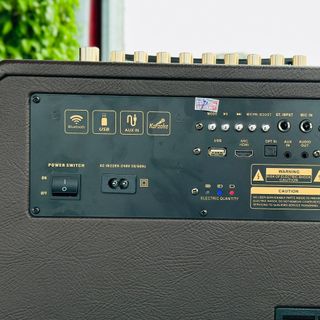 Loa Xách Tay Karaoke Chính Hãng MTMax DK08 Pro - Loa 5 Đường Tiếng Công Suất Lớn 420W, Thiết Kế Độc Đáo, 2 Bass 15cm Siêu Trầm Ấm, Căng Chắc Bảo Hành 12 Tháng Tặng Kèm 2 Micro Không Dây Và Bộ Pin Sạc Đa Năng