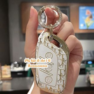 Ốp bảo vệ chìa khoá xe ô tô Dior vàng MG ZS HS - ốp mạ TPU mới nhất năm 2023 cao cấp sang trọng