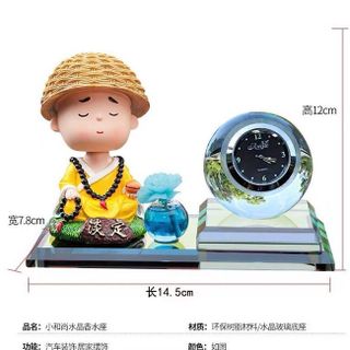 Trang trí taplo - Sét Tượng Tu sĩ bình an + đồng hồ pha lê có tặng nước hoa và thảm chống trượt