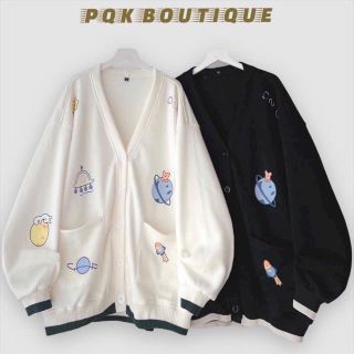 Áo khoác cadigan vũ trụ , logo in bỏ dệt sọc như hình ,2túi trước form rộng 55-80kg