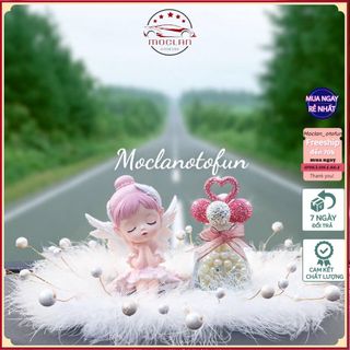 Trang trí taplo - Búp bê Thiên Thần Anne đặt bàn học văn phòng làm việc mang lại cảm giác bắt mắt khi bước vào xế yêu