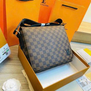 Túi xách quảng châu Nam Đeo Chéo Fullbox - 07B1464  (Chuyên sỉ túi xách sll, balo, ví, thắt lưng, túi Laptop)