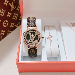 Đồng hồ sét phụ kiện siêu sang