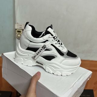 S9K F2 giầy nữ độn đế, giầy thể thao trẻ trung năng động