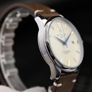 Đồng hồ patek phillippe máy pin kim trôi
