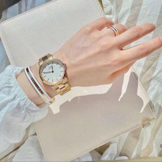 VÒNG TAY CAO CẤP D.W V2