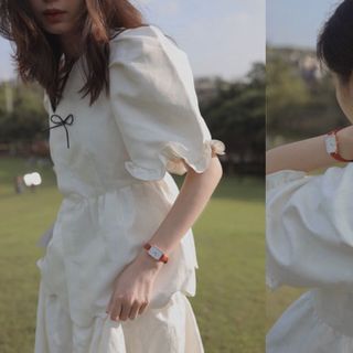 ĐỒNG HỒ NỮ CAO CẤP D.W MẶT CHỮ NHẬT CHERRY