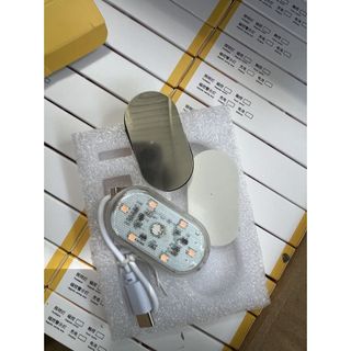Đèn led cảm ứng không dây gắn trần xe ô tô sạc cổng USB tiện dụng - đèn led gầm mini ô tô