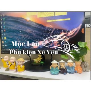 Trang trí taplo - Sét 3 chú tiểu áo vàng quét rác,mang lại an nhiên thanh tịnh - tượng mini để bàn học và bàn làm việc