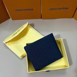 Túi xách quảng châu Ví Nam Fullbox - 08B3827 (Chuyên sỉ túi xách sll, balo, ví, thắt lưng, túi Laptop)