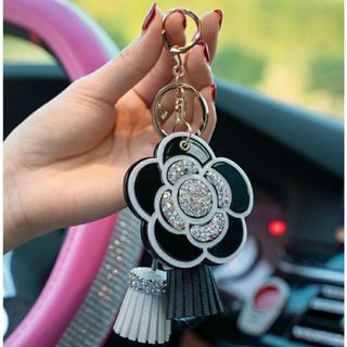 set nước hoa đính đá để taplo ô tô gắn bông hoa trà sang trọng quý phái cho xế yêu của bạn