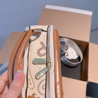Túi xách quảng châu  Túi Chữ 2 Ngăn - 09B4279 (Chuyên sỉ túi xách sll, balo, ví, thắt lưng, túi Laptop)