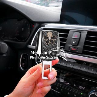 1 Chốt cài dây bảo hiểm an toàn trên ô tô - chốt căm tiếp nối Carbon có hình icon dễ thương