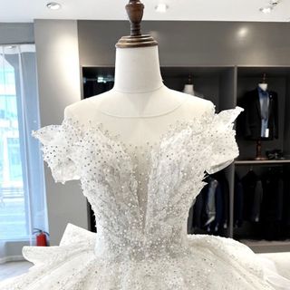 Váy Cưới Cao Cấp vai trễ thiên nga ko đuôi phong cách tinh tế ( Hàng, Gái Tận xưởng )