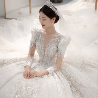 Váy Cưới Công Chúa tay dài phối phồng ĐÍNH châu Đá không đuôi phong cách Âu cao cấp ( Hàng, Giá Tận Xưởng )