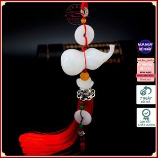 Khánh hồ lô treo gương xe ô tô - dây tua rua đỏ mang lại may mắn tài lộc cho chủ xe