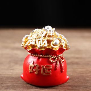 Hũ tiền đỏ trang trí ô tô, bàn làm việc, trang trí kèm tượng mèo thần tài chất liệu thạch cao