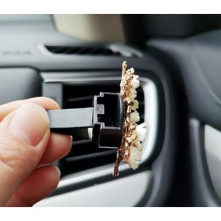 [Hàng cao cấp] Bông hoa mai cài cửa gió xe ô tô trang trí nội thất xe trở nên lung linh - tặng kèm viên sáp thơm