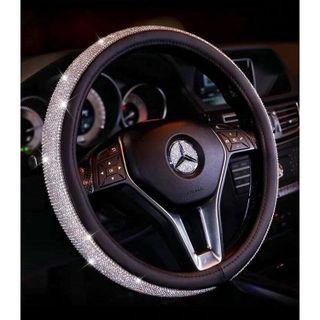 Bọc vô lăng ô tô đính đá Cao Cấp gắn Thiên Nga Cao Cấp - BVL vương miện kẻ lưới thoáng khí ôm khít bao tay lái