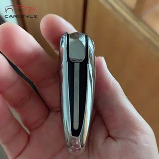 Ốp chìa khóa mạ crom Vinfast Fadil - bảo vệ chìa khóa chất lượng sang trọng - bao nhựa TPU mạ 4 màu đỏ đen xanh trắng