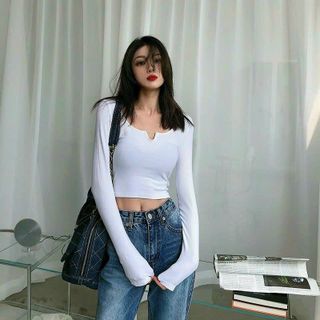 Áo thun croptop tay dài cổ v nhỏ hàng về số lượng lớn sỉ Thanh Thảo