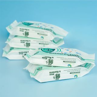 Khăn Ướt có cồn Wow hương chanh sả 20 tờ - Kháng khuẩn 99% - Tiện lợi mang theo