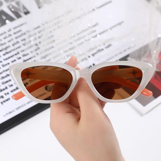 Kính râm nữ gọng nhỏ đính sao nhiều màu sang xinh chống tia Uv mã SOUTHNET