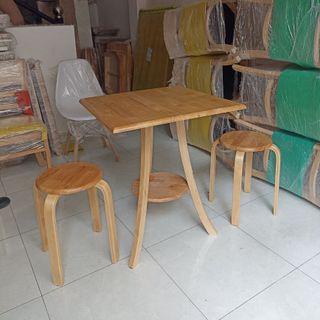Bàn ghế gỗ cao su trang trí quán Cafe sữa căn hộ dịch vụ