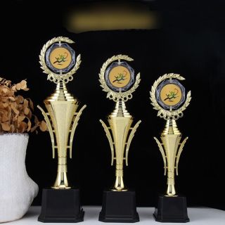 CÚP THỂ THAO BÓNG ĐÁ- CÚP LƯU NIỆM- KỶ NIỆM CHƯƠNG-PHA LÊ - HUY CHƯƠNG VÀNG- CỜ LƯU NIỆM- CÚP WORLD CÚP- CÚP C1