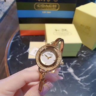 ĐỒNG HỒ THỜI TRANG NỮ COAC.H KIỀNG TAY 2