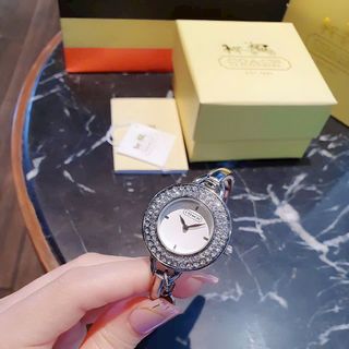 ĐỒNG HỒ THỜI TRANG NỮ COAC.H KIỀNG TAY 3