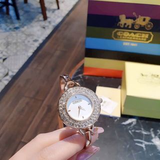 ĐỒNG HỒ THỜI TRANG NỮ COAC.H KIỀNG TAY 3