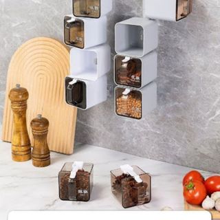 Kệ gia vị 4 ngăn treo tường