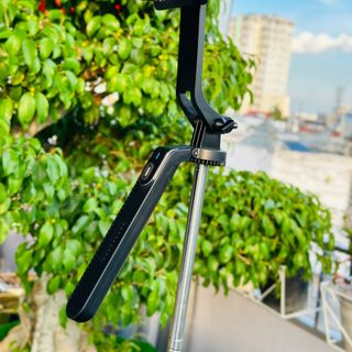 Gậy Selfie Khiêm Gimbal P180 Mới Nhất 2024 - Chụp Ảnh Từ Xa Bằng Điều Khiển Bluetooth Xoay 360 Độ Phù Hợp Với Nhiều Thiết Bị Chiều Dài Tối Đa 1m8