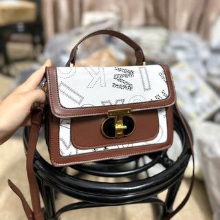 Túi xách nữ đeo chéo đẹp khoá xoay đi chơi phong cách thời trang hàn quốc giá rẻ dễ thương cute