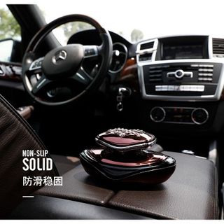 ( 3 màu bán chạy nhất) Nước hoa Đính đá để Taplo ô tô khử mùi, có mùi thơm siêu bền, sang trọng (Mobby)