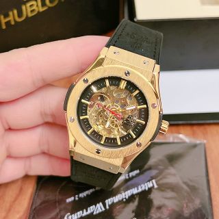 Đồng hồ nam chạy cơ lỗ máy mới