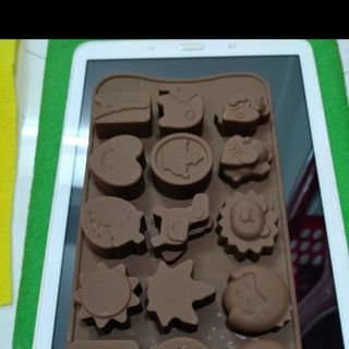 Thanh lý 100 khuôn silicone đủ mẫu