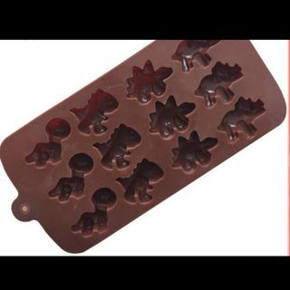 Thanh lý 100 khuôn silicone đủ mẫu