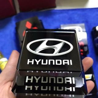 ( có video thật) nước hoa ô tô NISSAN - nước hoa pha lê logo hãng xe đặt taplo