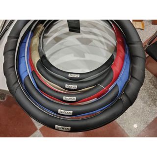 Mẫu mới nhất 2020 bọc vô lăng sparco gắn tem kim loại cực sang cho xe ô tô 4-7 chỗ size 38cm