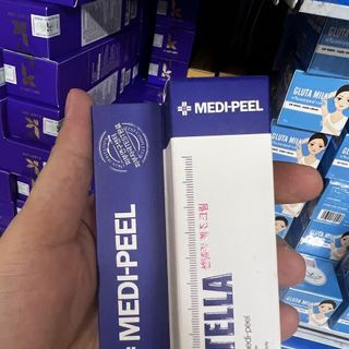 KEM TRỊ MỤN CENTELLA - MEDI PEEL 30g