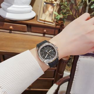 ĐỒNG HỒ NỮ TRUNG CẤP PA.TEK CAO SU VB
