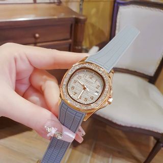 ĐỒNG HỒ NỮ TRUNG CẤP PA.TEK CAO SU VH