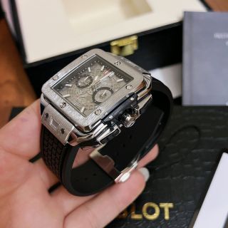 Đồng hồ hublotsv nam mẫu mới