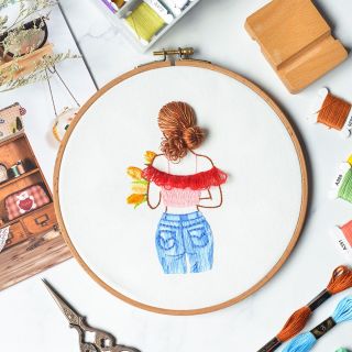 Quà Tặng Thủ công Tranh Thêu Chỉ 3D Cô Gái Cực Chuẩn . Phù hợp cho mô hình kinh doanh
