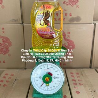 Buôn Sỉ 1 Thùng 6 Chai 1,2kg Dầu Thấp Đèn Cát Tường Lưu Ly - Dầu Thờ Cúng Phật - Không Mùi Không Khói